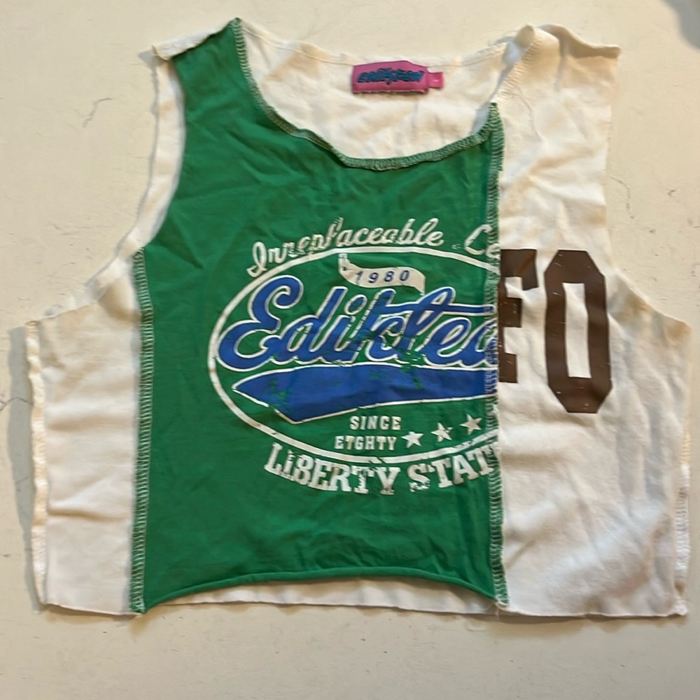 Women’s crop top